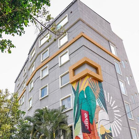 Olive Hotel Indiranagar By Embassy Group Bangalore Extérieur photo